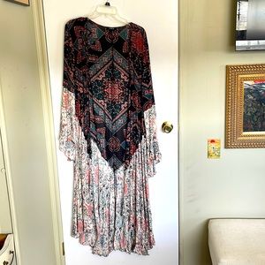 Beautiful boho duster with bell sleeves.